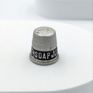 Vintage - antique advertising thimble for Comfort Soap